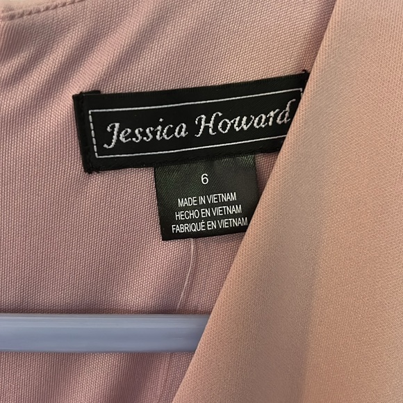 Jessica Howard Gown - Picture 2 of 6